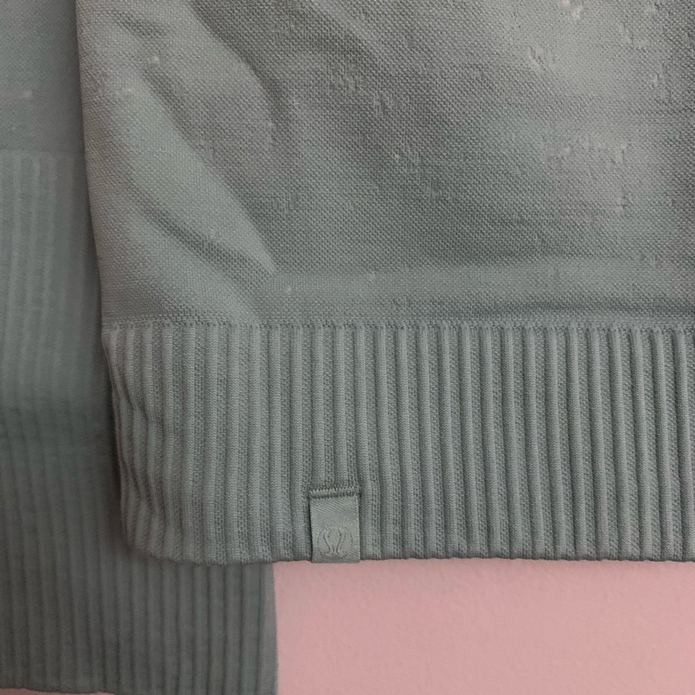 Lululemon Rest Less Pullover - NWOT - Picture 7 of 8